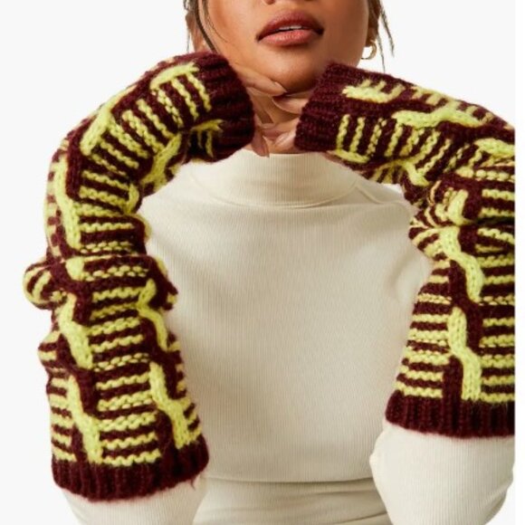 Free People Accessories - Free People "Mariella" Cable Knit Arm Warmers, OS, NWT